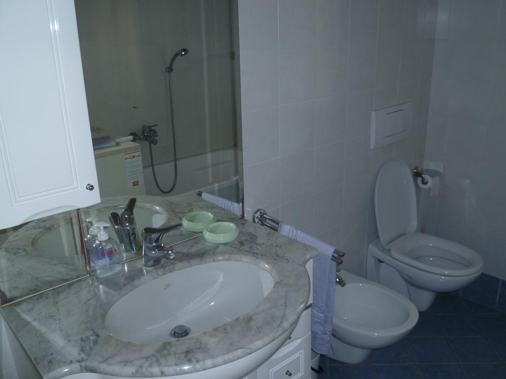 Nido Del Tadini Villa Lovere Kamer foto