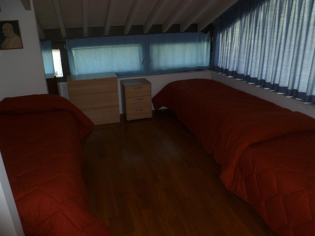 Nido Del Tadini Villa Lovere Kamer foto